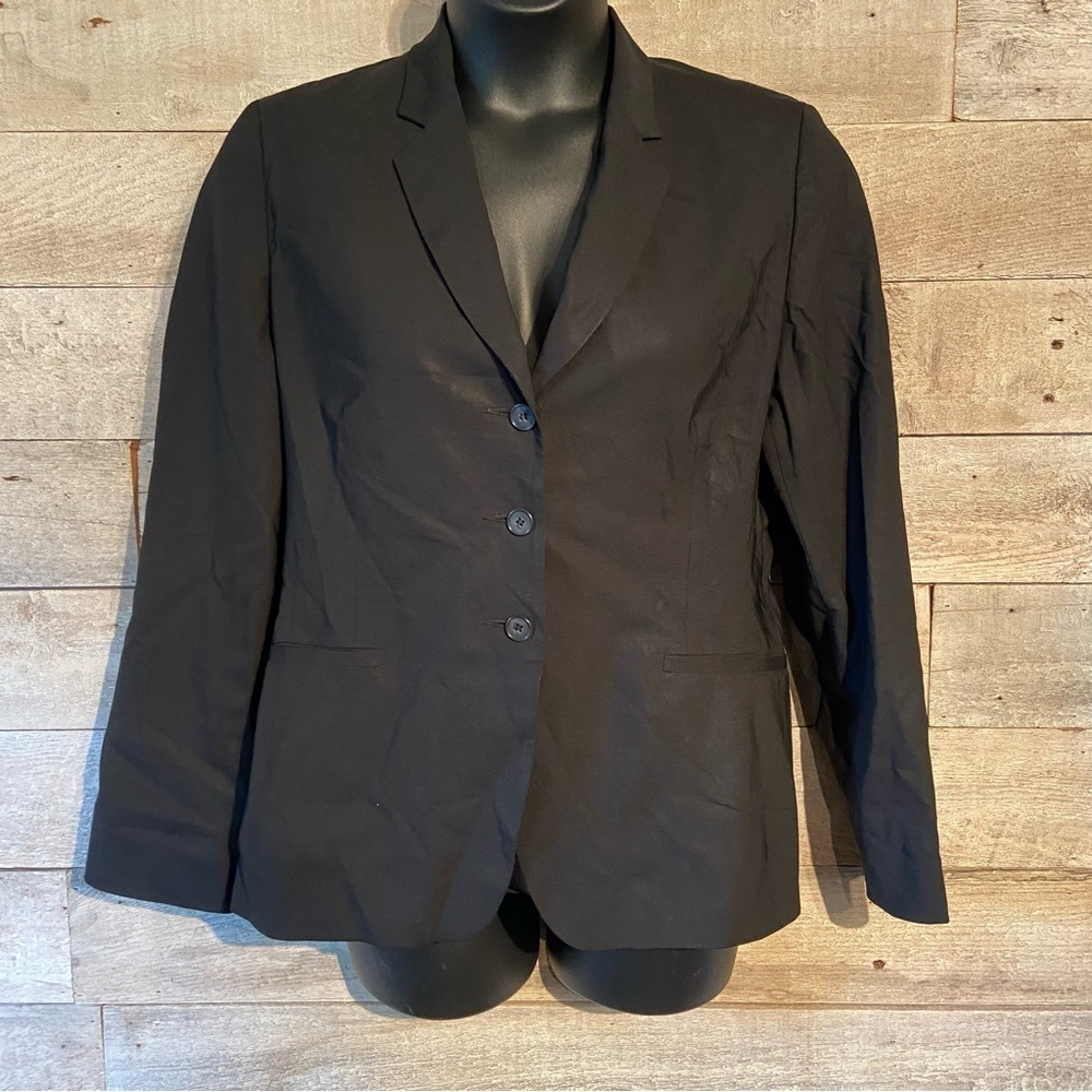 🇨🇦 Baia women’s shimmery black fitted blazer in  size 14‎